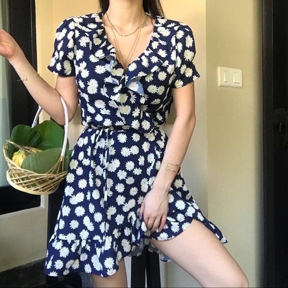 Realisation Par Valentina Daisy Wrap Dress - Picture 2 of 6